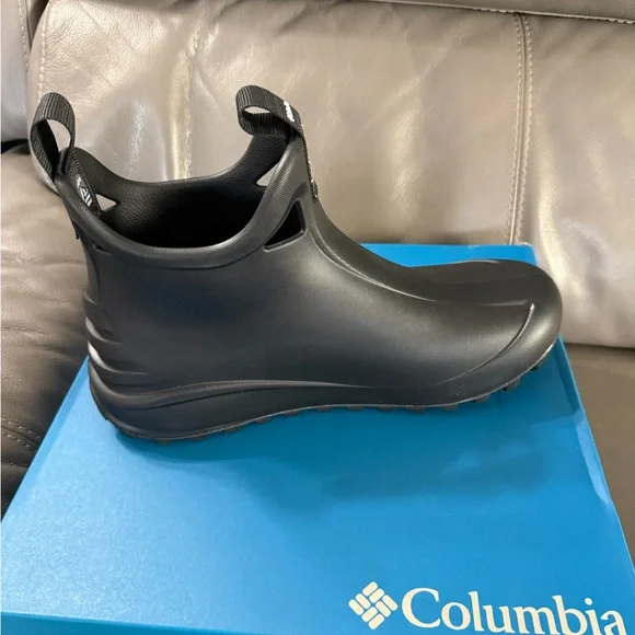Columbia Black Waterproof Short Rain Clog. Size 13 - Picture 2 of 6